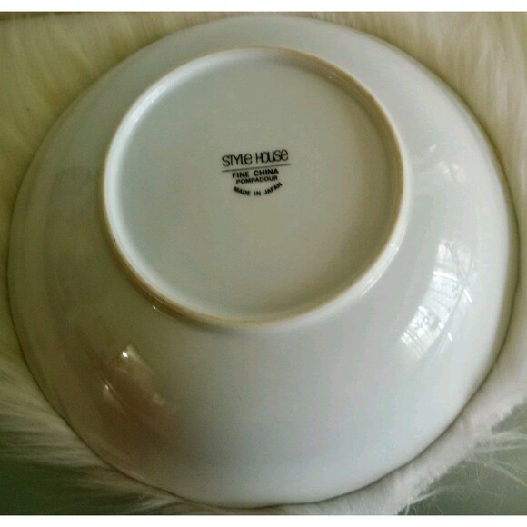 Vintage Style House Serving Bowl Fine China Pompadour Porcelain VGUC - Picture 5 of 6